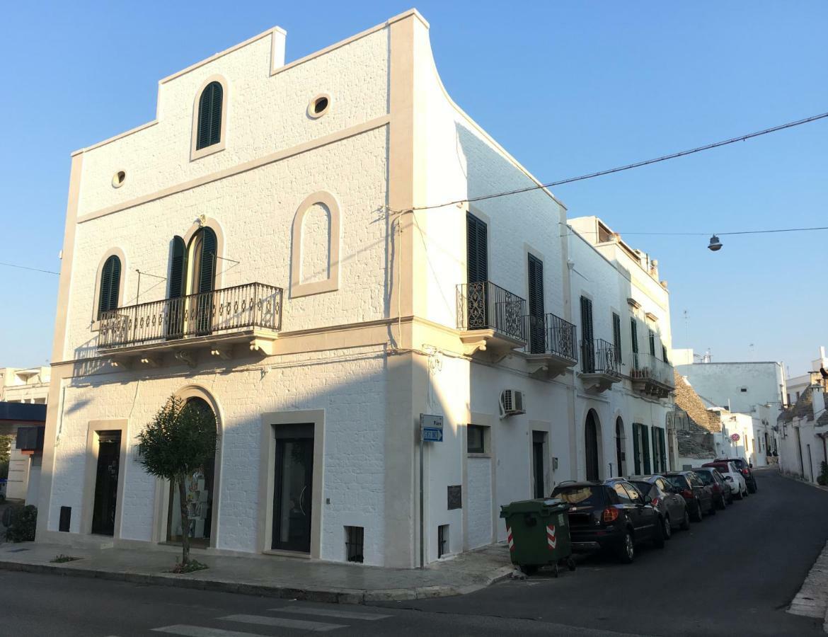 Dimora Don Francesco Bed & Breakfast Alberobello Bagian luar foto