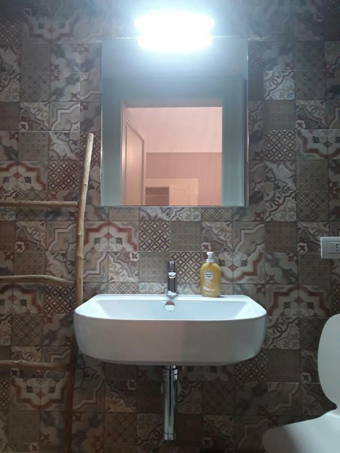 Dimora Don Francesco Bed & Breakfast Alberobello Bagian luar foto