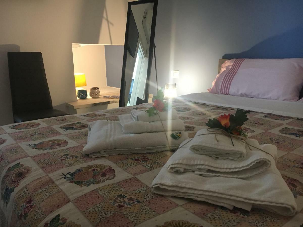 Dimora Don Francesco Bed & Breakfast Alberobello Bagian luar foto